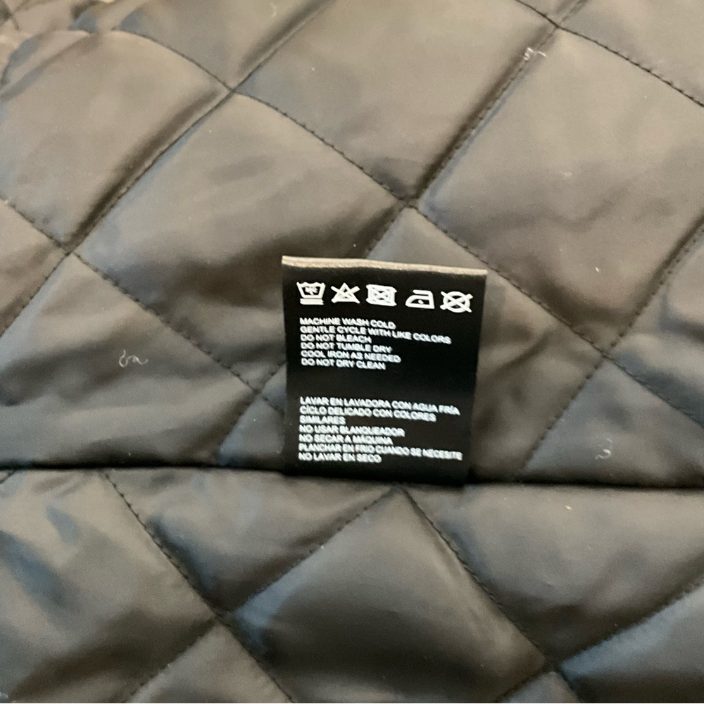 Weatherproof Raincoat Size M Black with Plaid Lining Removable Hood - Picture 6 of 6